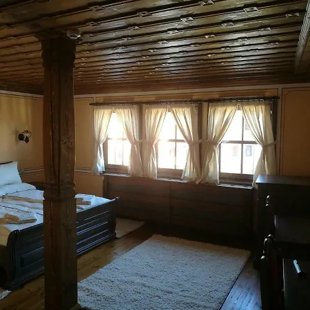 Къща за гости едно време 3*
