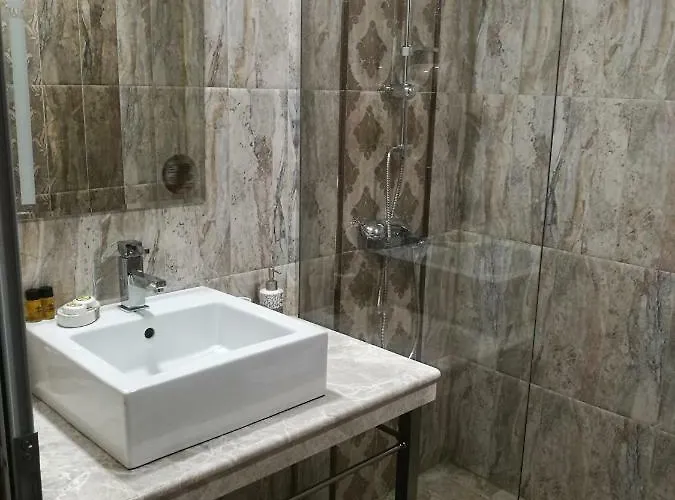 Once Upon A Time בית הארחה קופריבשטיצה